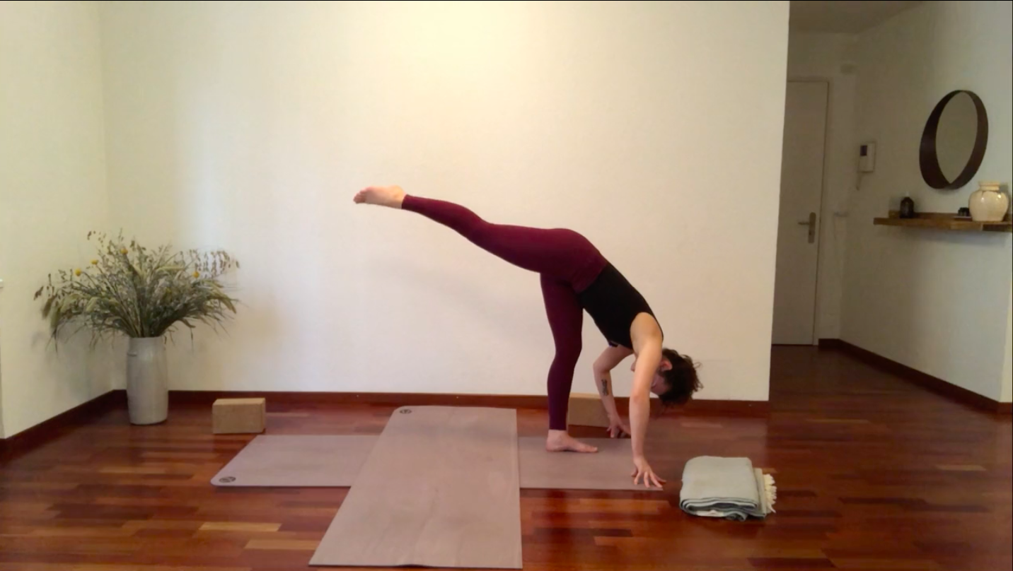 28 min Yin & Yang - Yoga & Workout