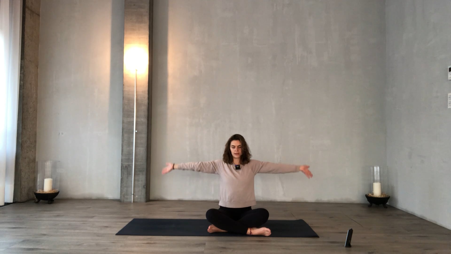 18 min Sanfte Bewegungen & Breathwork