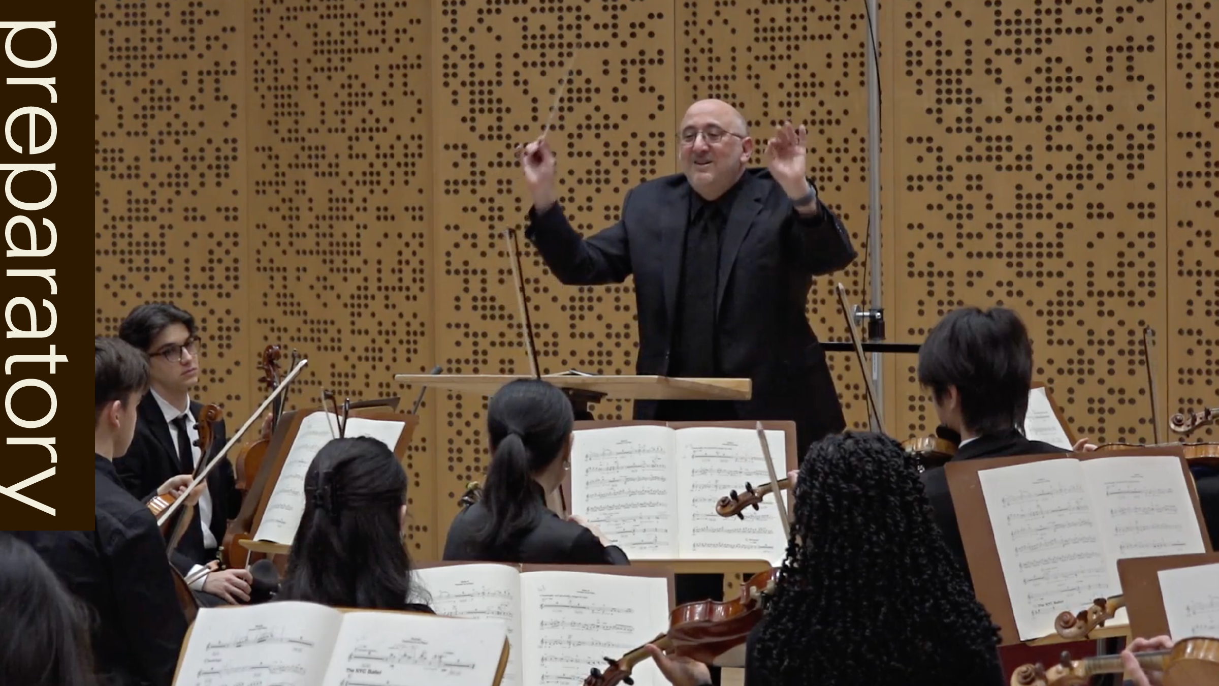 "Fantasía en la Plaza" by Andrés Soto | Pre-College Orchestra