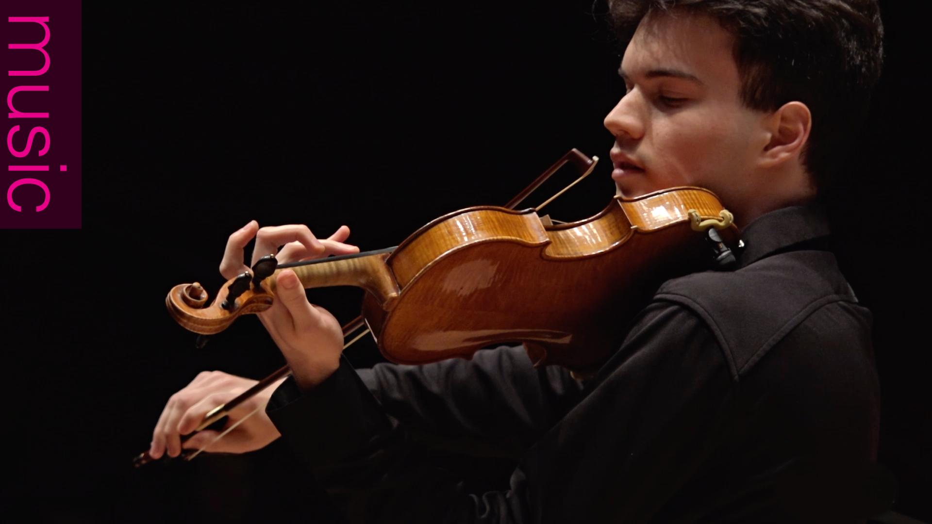 György Ligeti's Violin Concerto | AXIOM