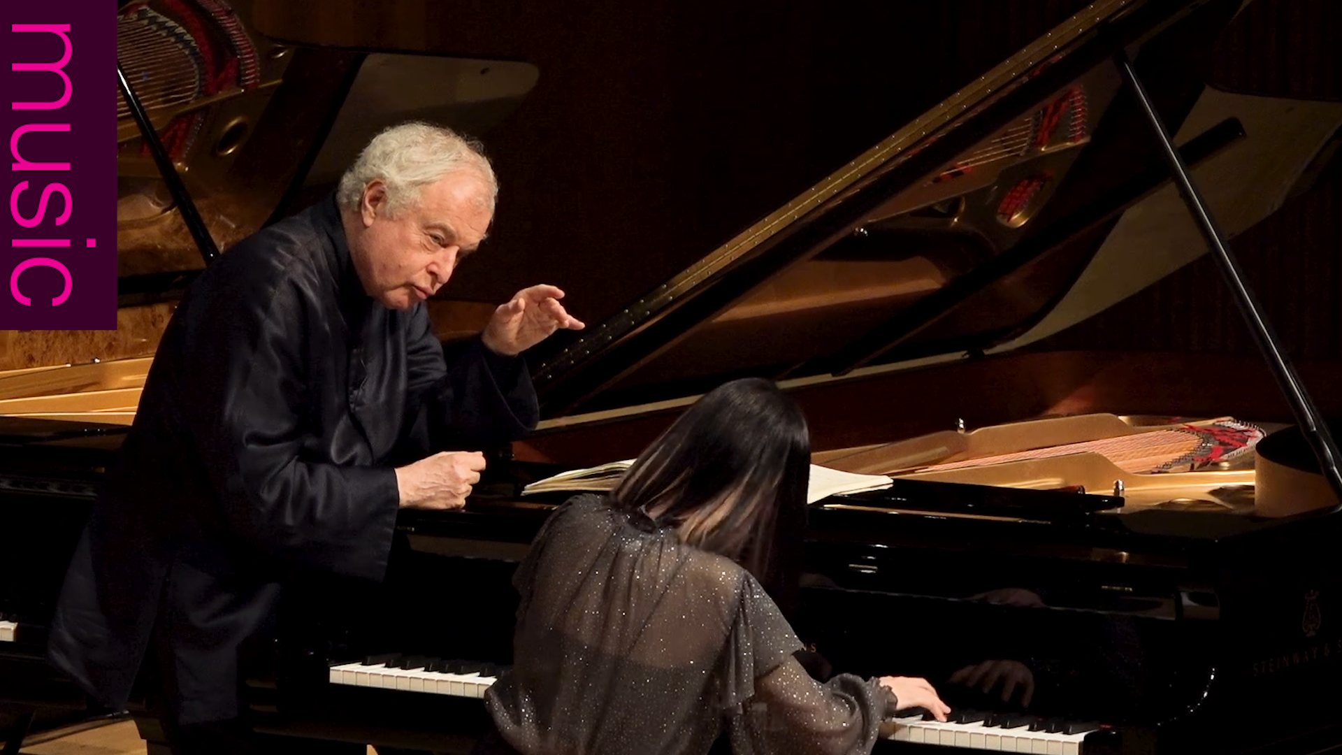 András Schiff Master Class | Piano