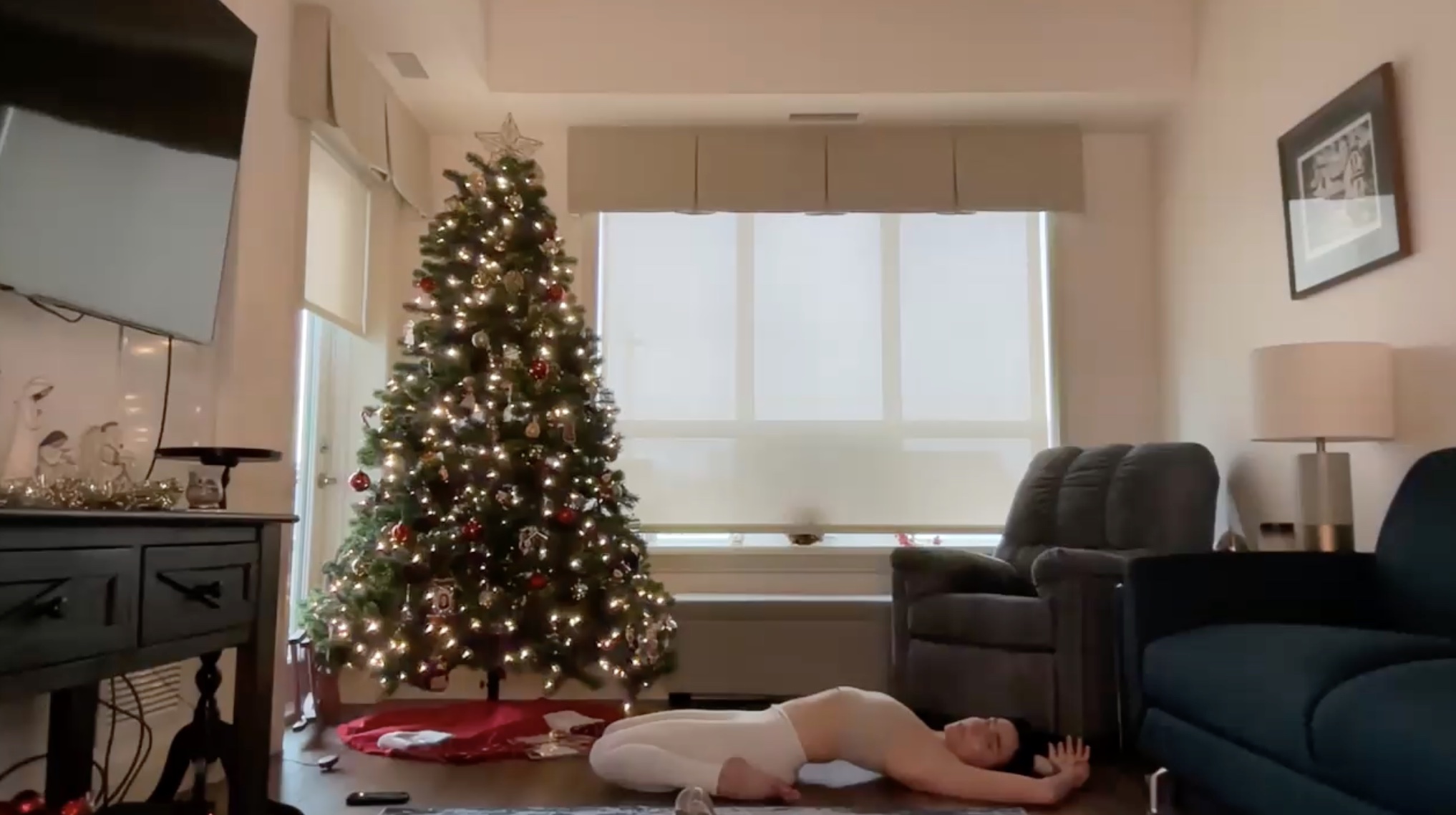 Holiday Hot-Mess-Hatha (47 min)