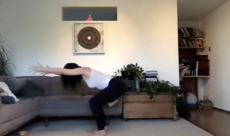 Jan 12: A Strong Midline w/ Core + Legs