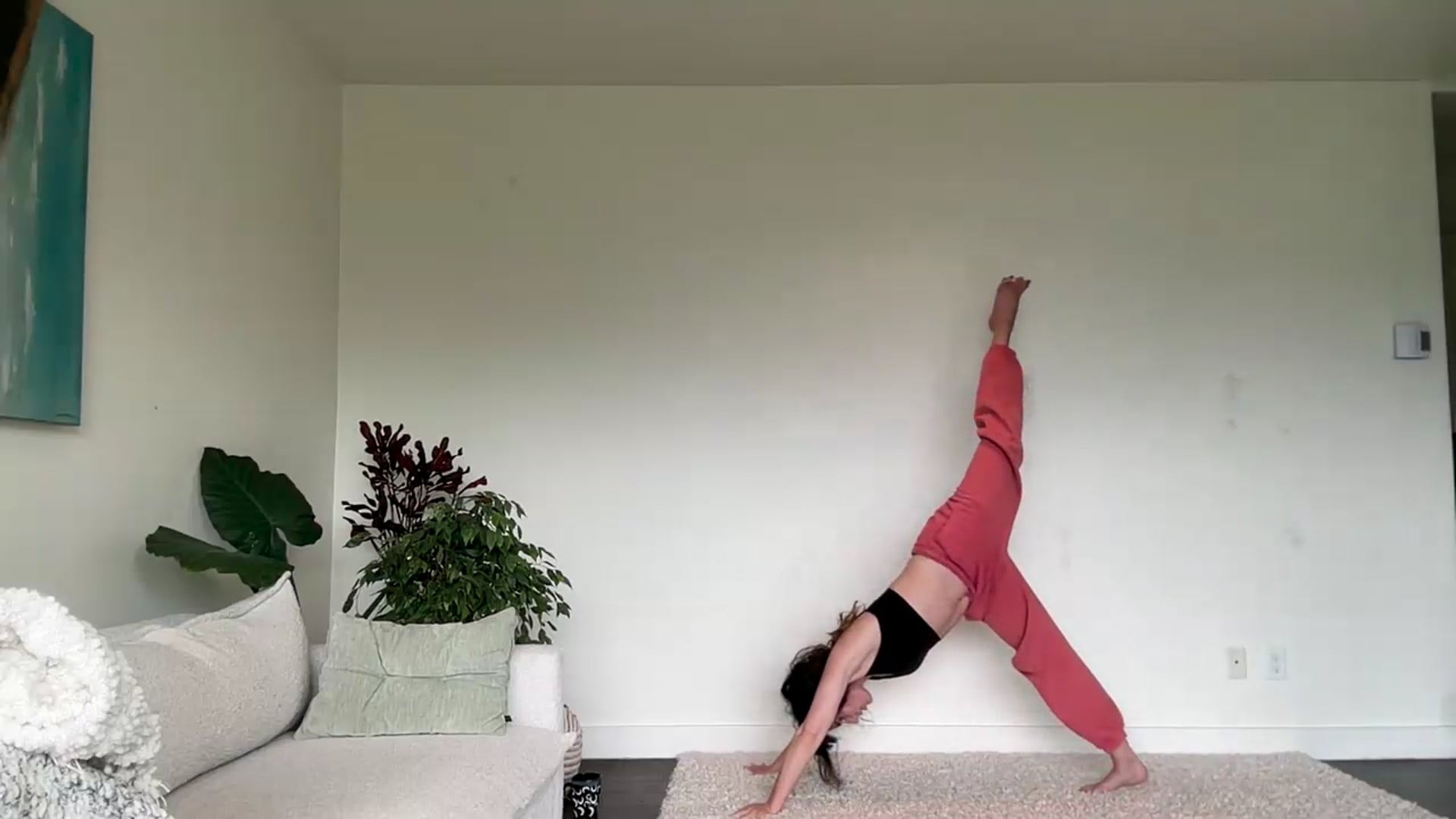 May 15: Juicy Hip & Shoulder Flow (54 min) 