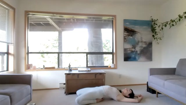 Static, Therapeutic Hatha for the Spi...