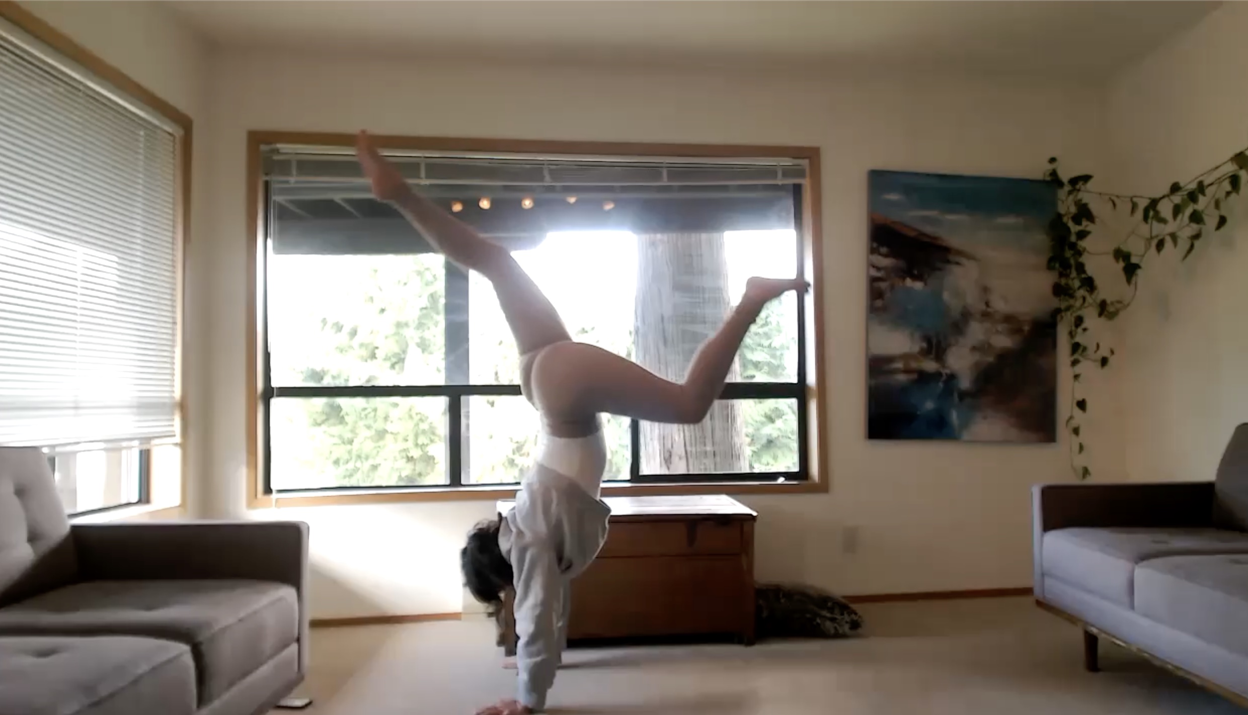 Mixed Practice: Core, Inversions, Warriors & Hips (60 min) 