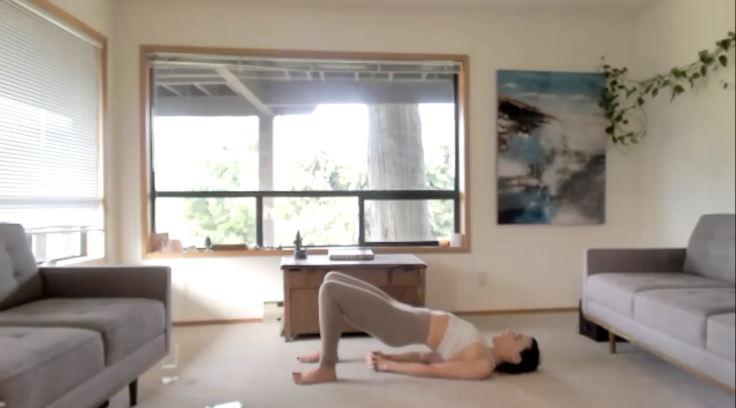 Cathartic Flow: Glutes, Abs + Flow (50 min)