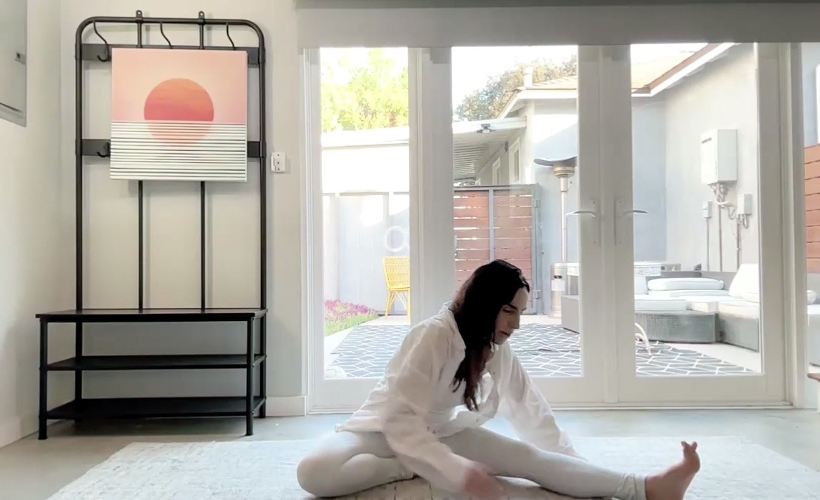 Five Restorative Poses (28 min) 