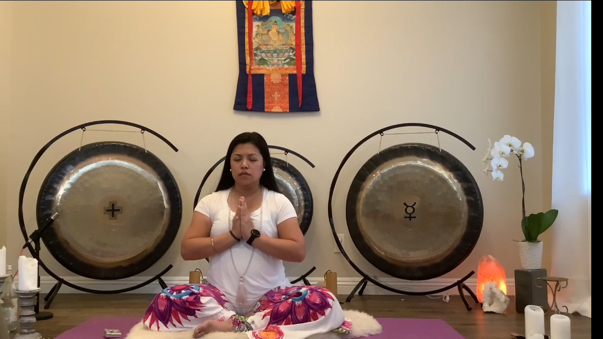 FULL MOON MEDITATION & SOUND BATH 