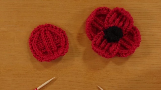 Knitting a Remembrance Poppy from Rosee Woodland