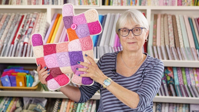 Patch the Dog Crochet Cushion with Jane Czaja
