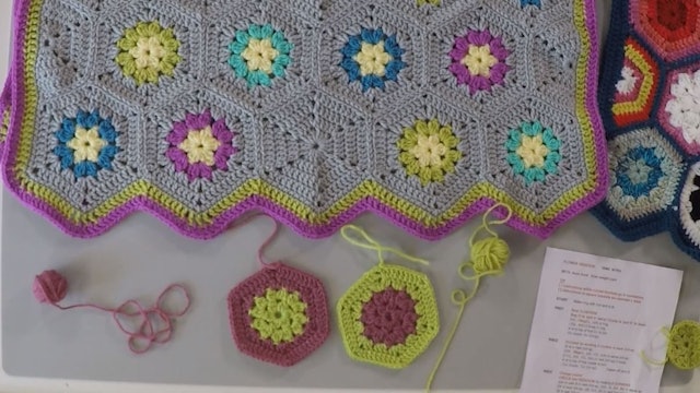 Flower Crochet Hexagons : Hexagon Crochet series Part 2 with Jane Czaja