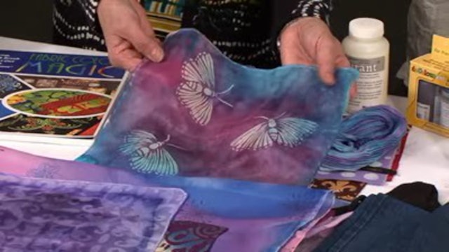Meet Dee Paramour -Textile Demonstrator