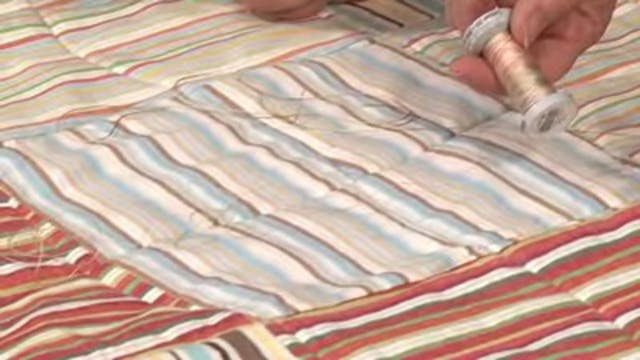 Simple Wavy Machine Quilting with Val...