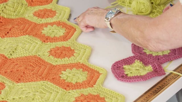 TASTER: Crochet Edging for a Hexagon ...