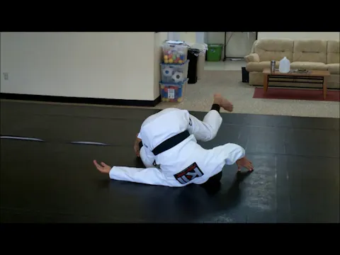INVERTED GUARD - 180 DEGREES ROLL