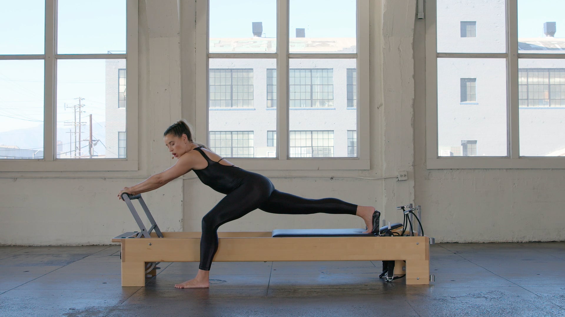 Flying Planks | Reformer Pilates