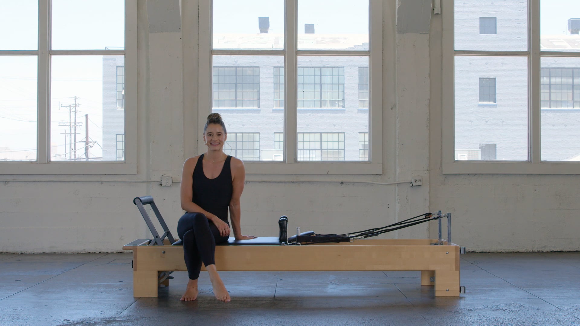 Abs Hands & Straps 1 | Reformer Pilates