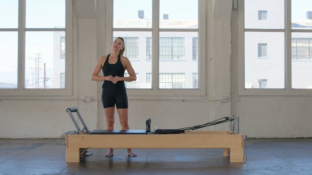 Reformer Warm Up Stretch 2 | 9 Min