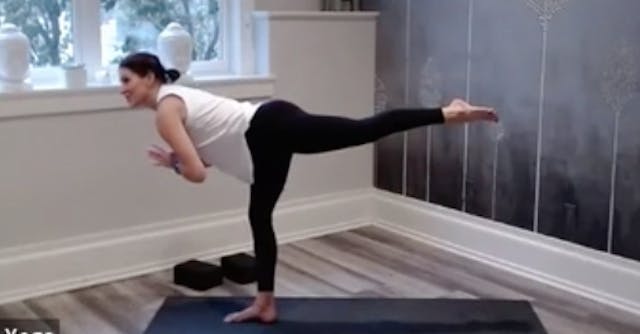 Holly Kaia Strong Hot Flow 5