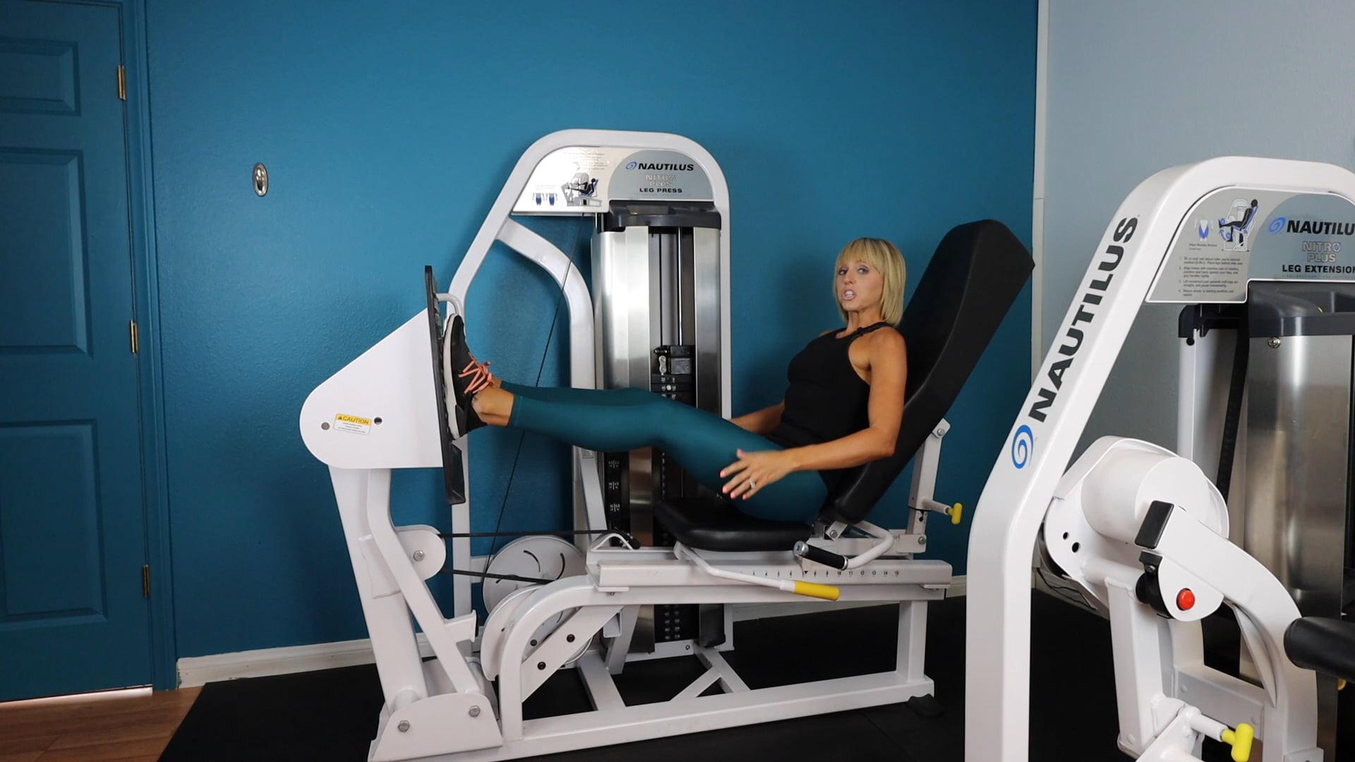 Leg Press Machine Gym