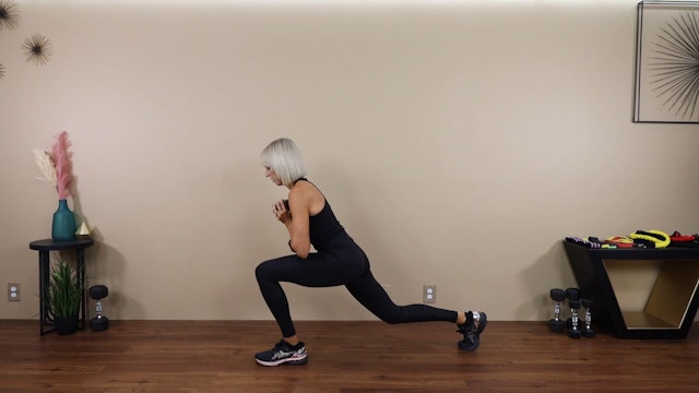 Squat with Back Lunge Front Loaded - Demo