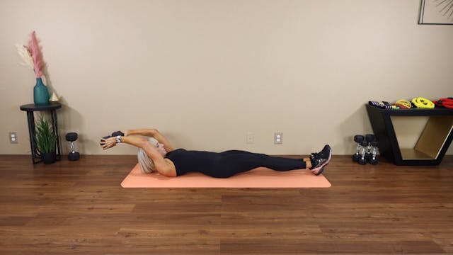 Double Leg Lifts with Dumbbell - Demo