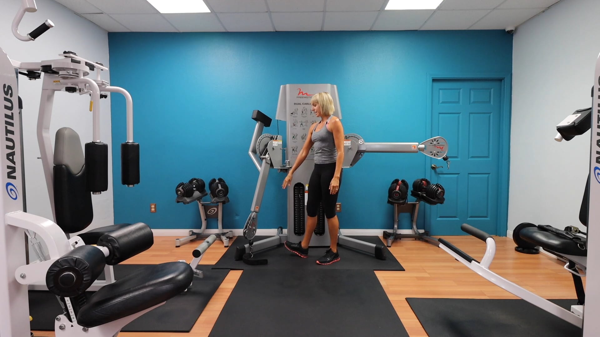 Cable Machine Single Leg Inner Thigh Pull Gym