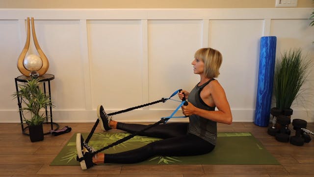 Floor Circle Rows with Band Around Feet