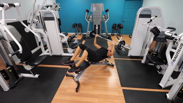 Barbell Chest Press - Demo