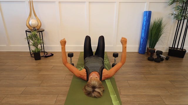 Dumbbell Chest Press with Alternating...