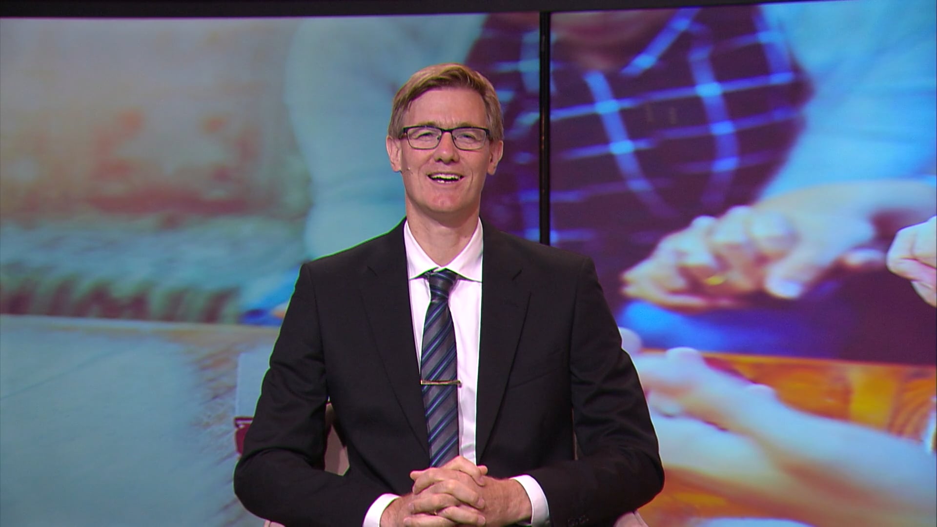 Bønn for kongehuset | Sammen i bønn med Jon Steinar Kjøllesdal mfl. | 07.09.26
