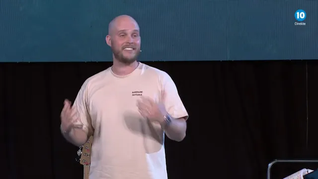 Daniel Sæbjørnsen (kveldsmøte)  | Oas...