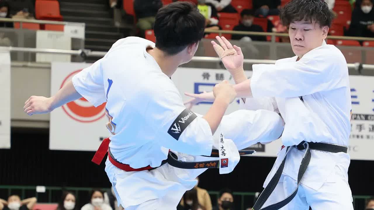 【新極真会】第53回全日本大会 男子３回戦　加藤vs藤原　SHINKYOKUSHINKAI KARATE