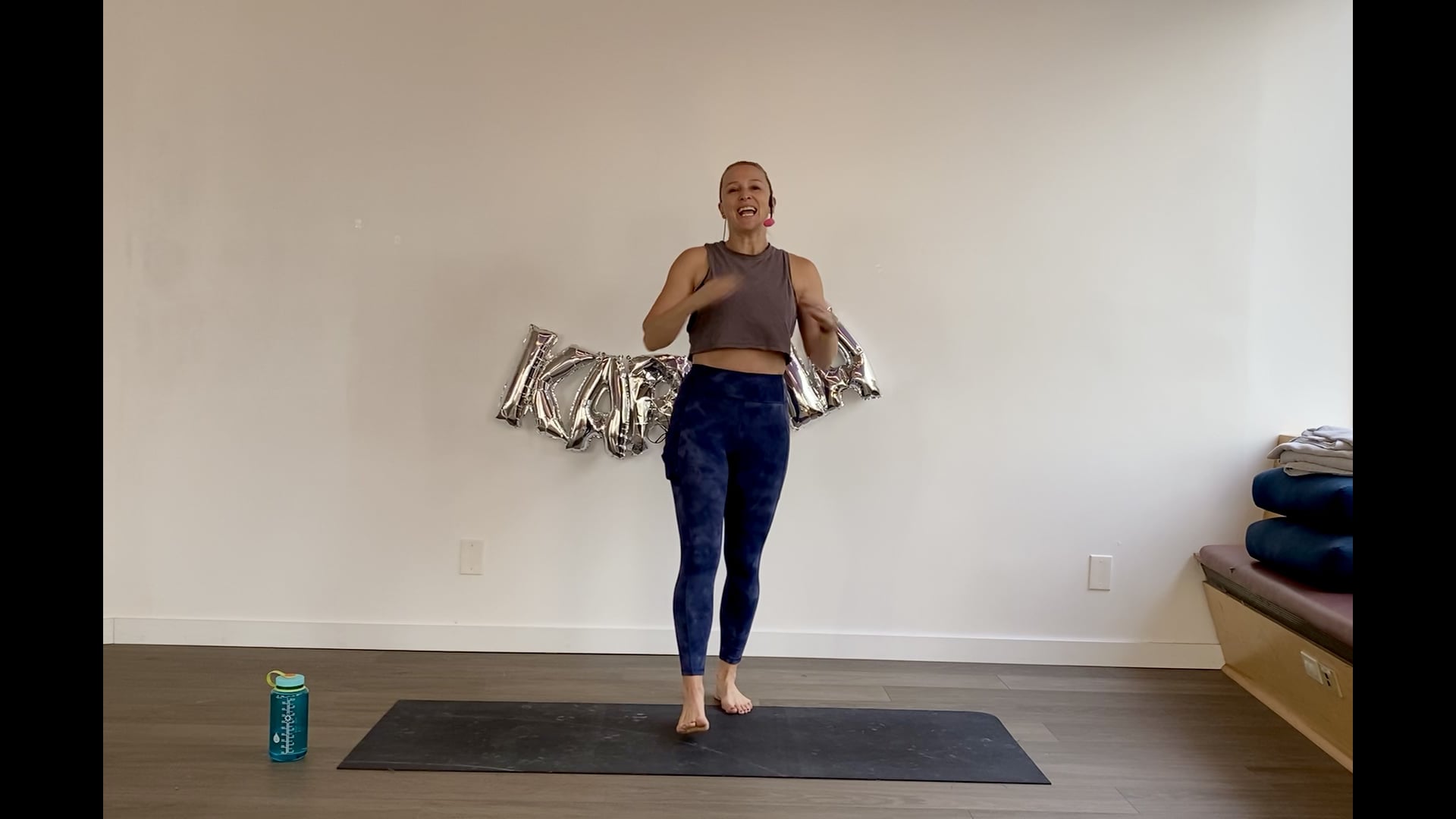 30 Min 90s Hip Hip Full Body HIIT Studio Series 6