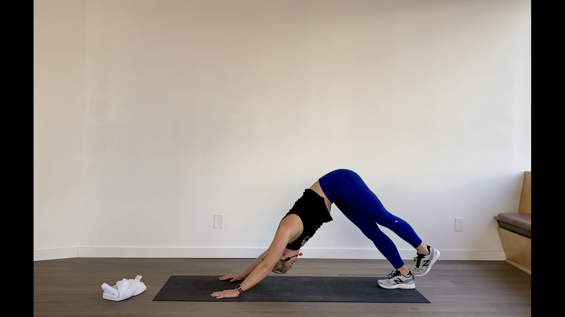 5 Min Post-Run Stretch Studio Series 4