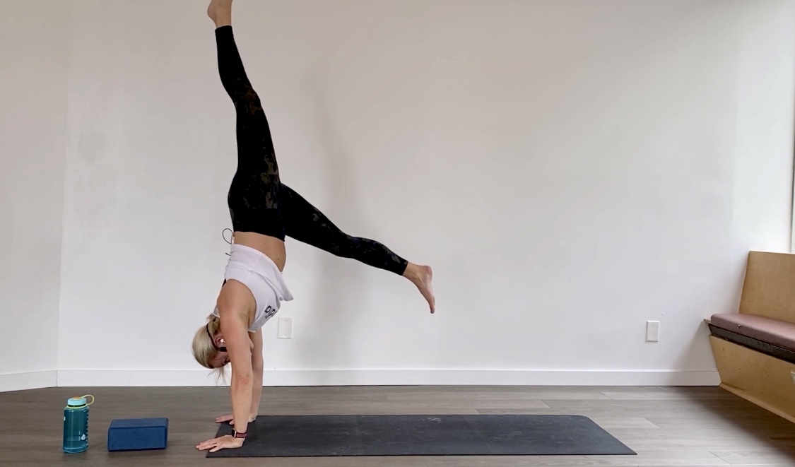 50 Min Yoga Flow Studio Series 4