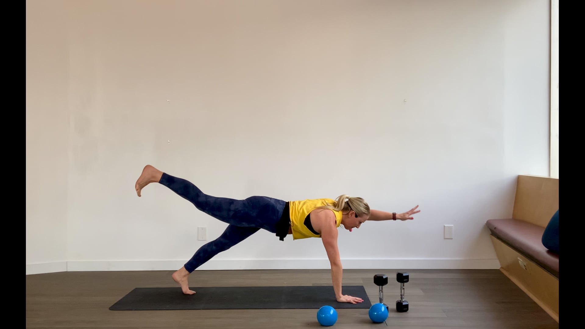 10 Min WHM Lizzo Upper Body HIIT with Weights 1