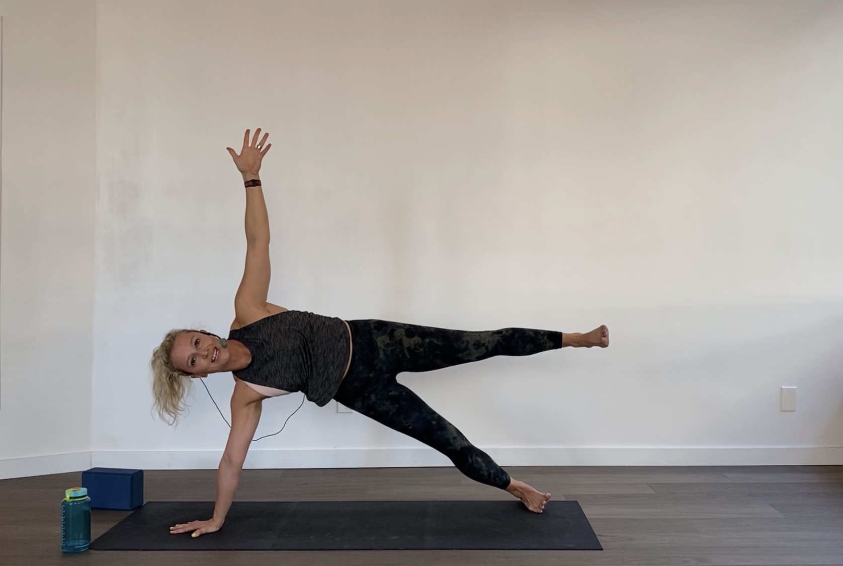 20 min Yoga Flow Studio Series 3