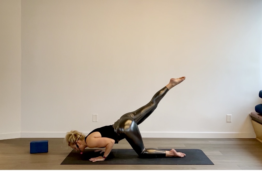 30 Min 7th Year Anniversary Yoga Flow 8