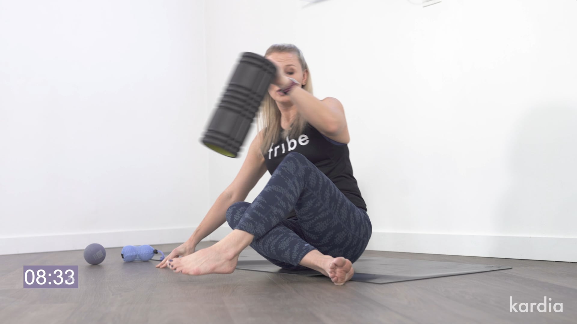 10 min Lower Body Roll Out