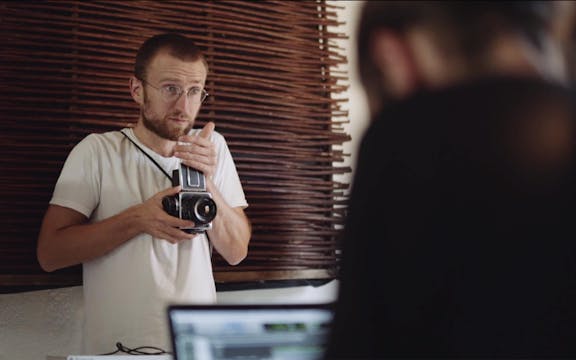 17 A reportage situation