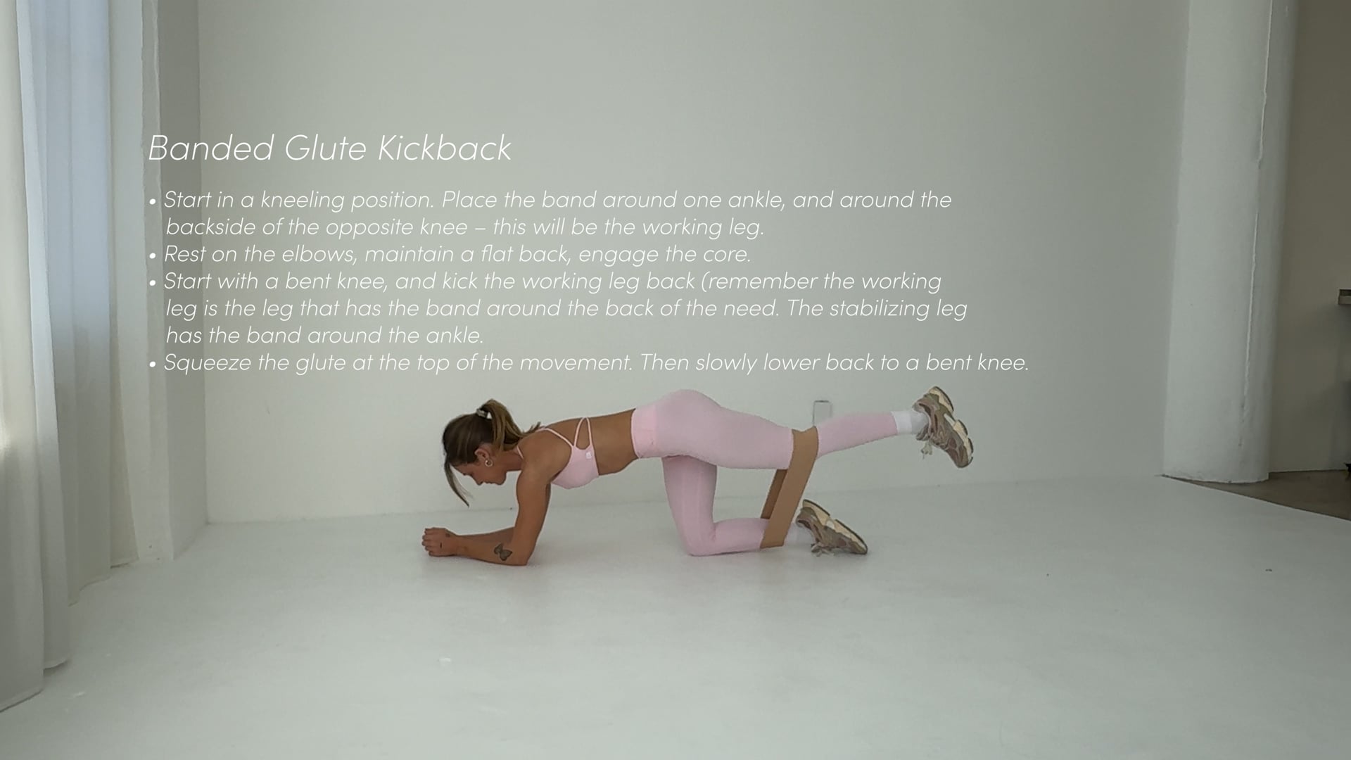 Banded Glute Kickbacks 