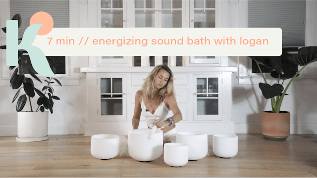 7 Minute Energizing Sound Bath with L...