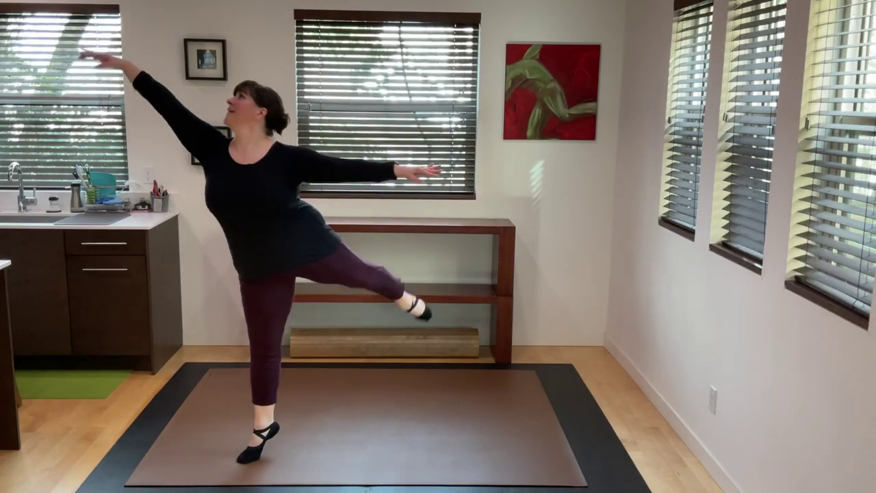 L 1.5 W Joyful Waltz Combo 8