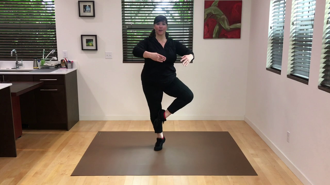 L1 Ballet Pirouette (whirl) Practice
