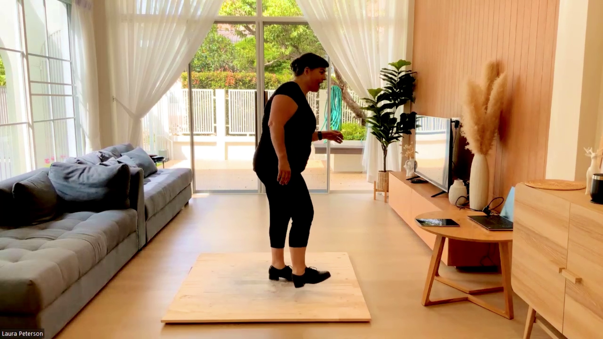 Reverse Paddle and Roll