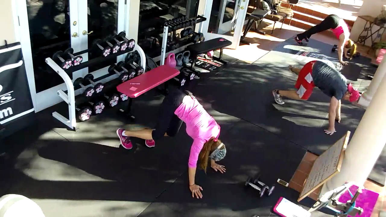 Core Hips Shoulders Triceps - Demo: Pendulums
