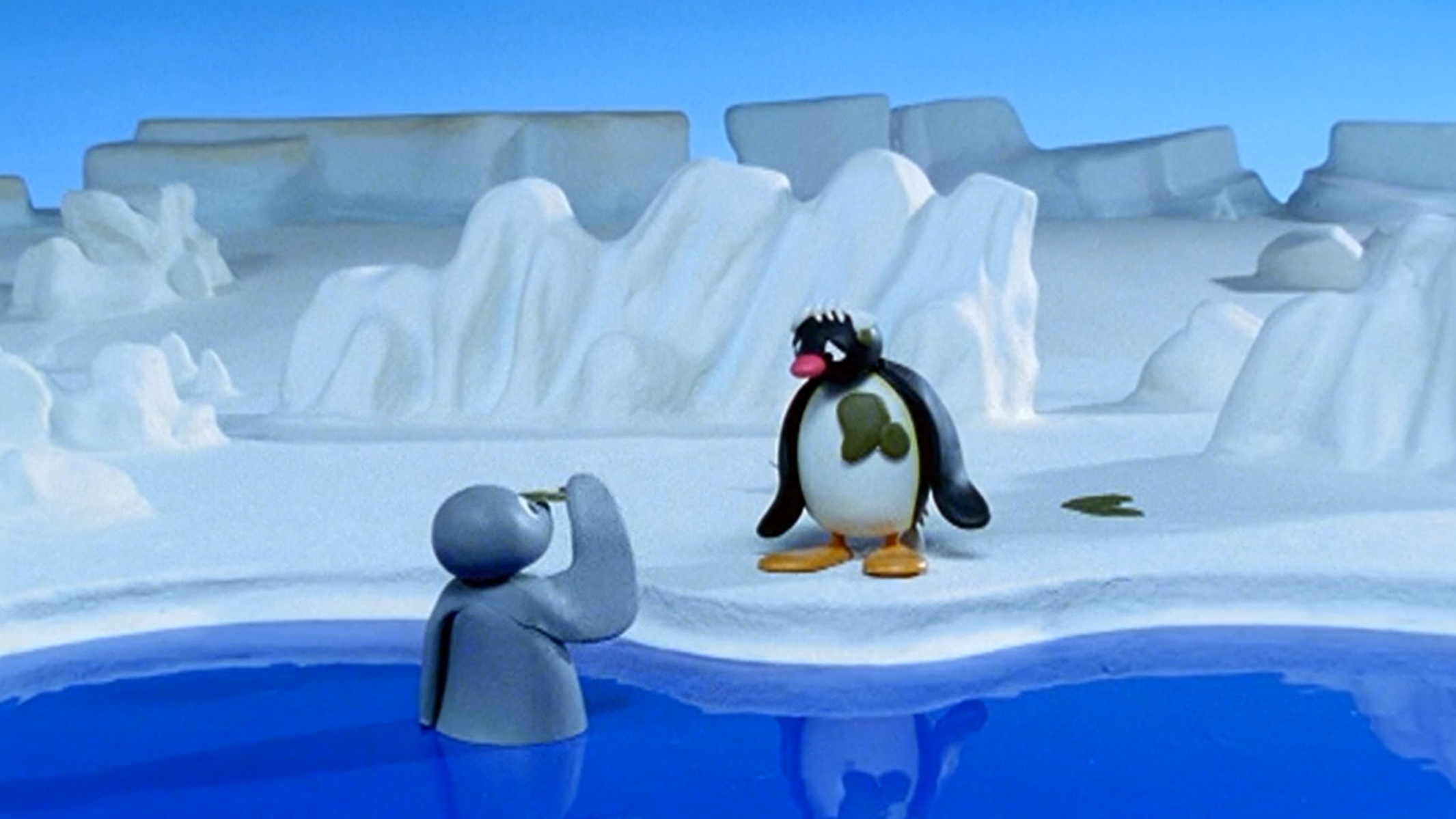 Stinky Pingu | Pingu and the Snowball