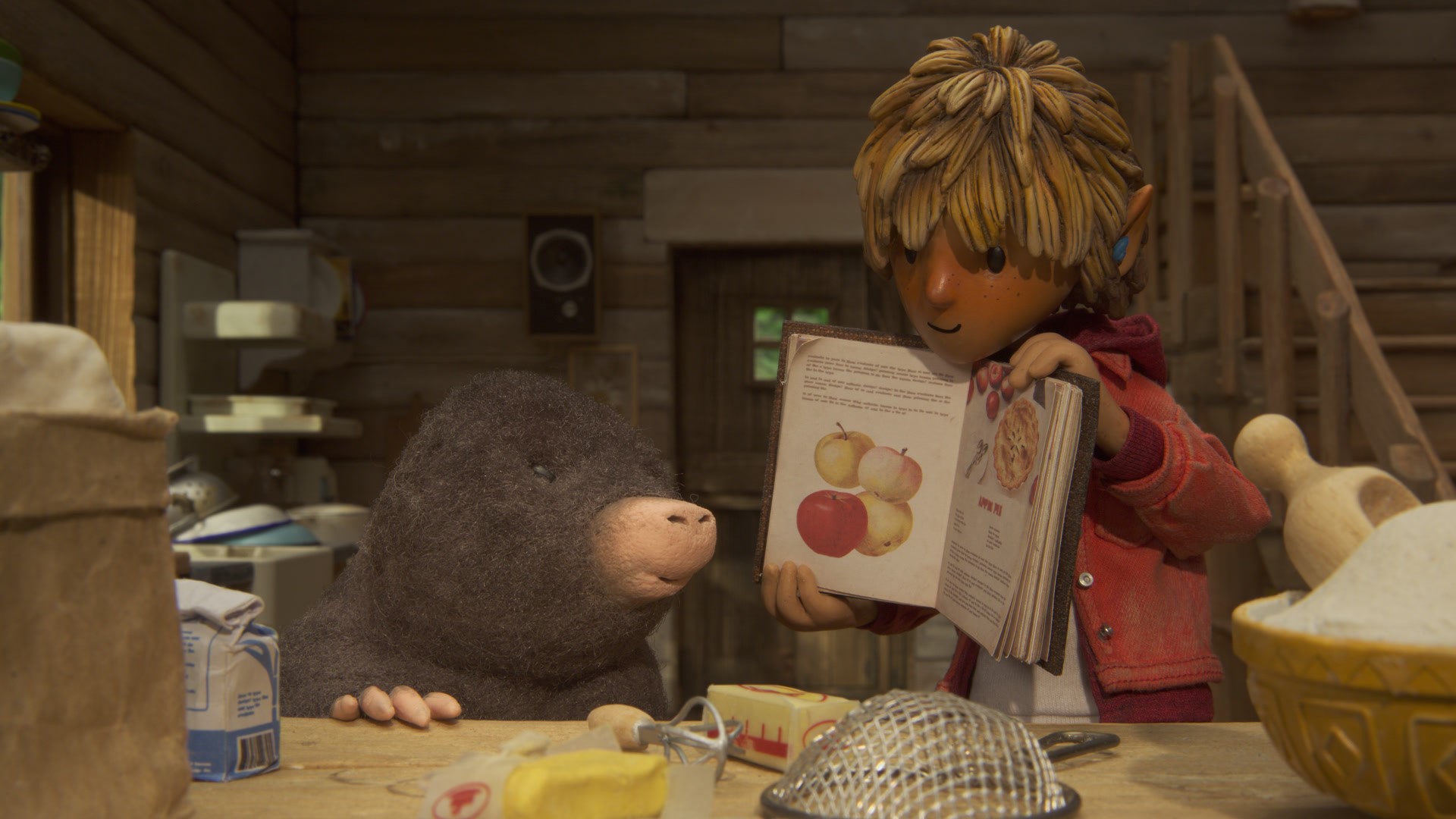 Apple Bobbing | Loud Music